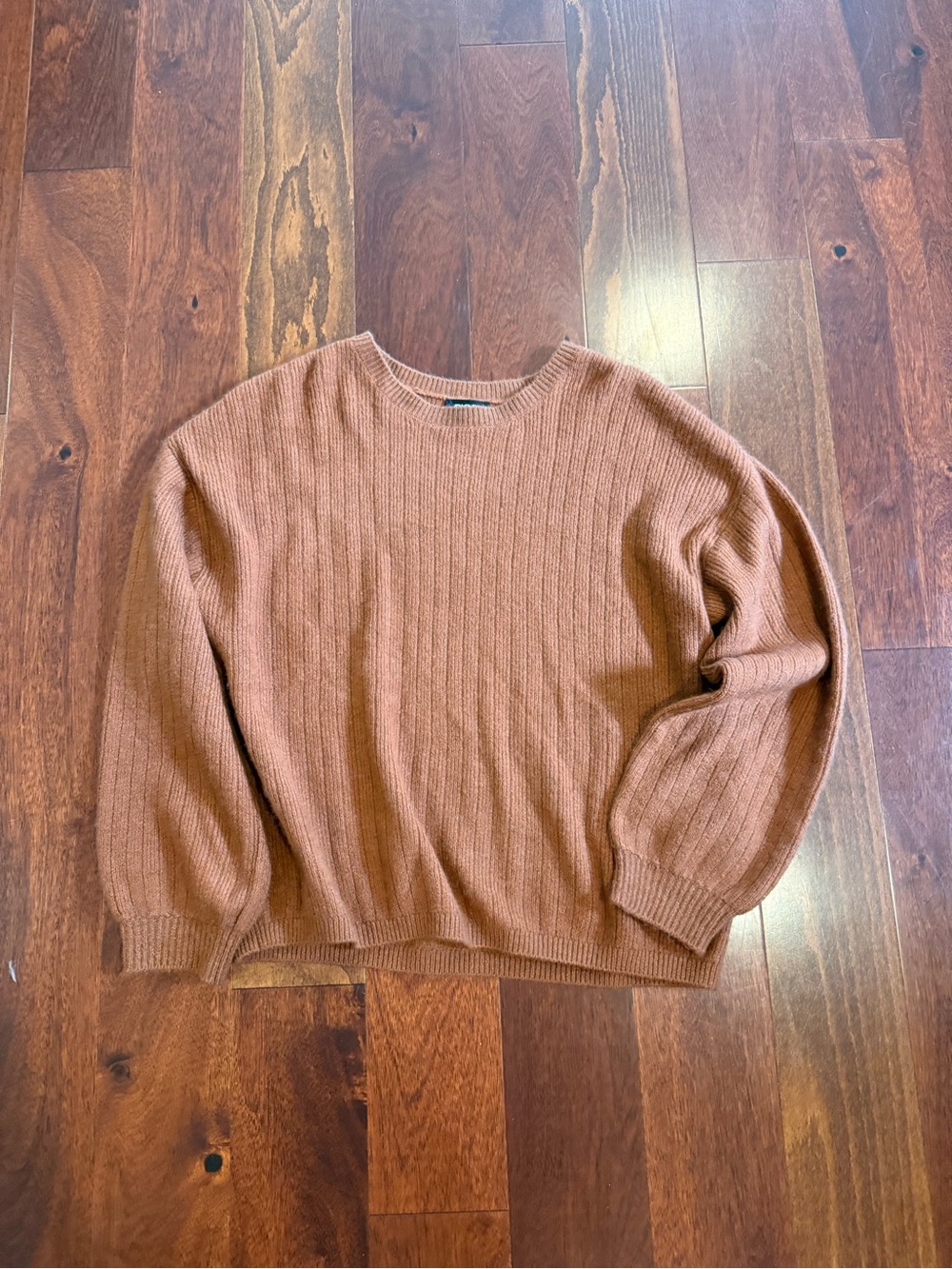 DKNY Ribbed Crewneck Sweater in Rust Brown